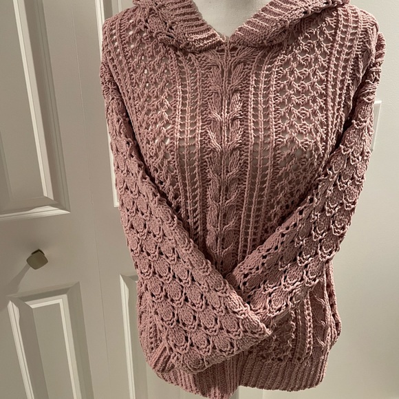 Hem & Thread | Sweaters | Hem And Thread Hooded Sweater | Poshmark